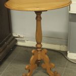 781 9158 PEDESTAL TABLE